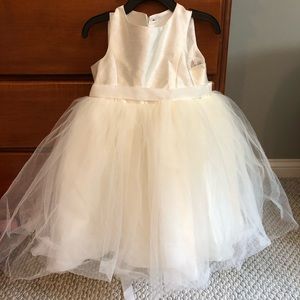 David’s Bridal Flowergirl Dress